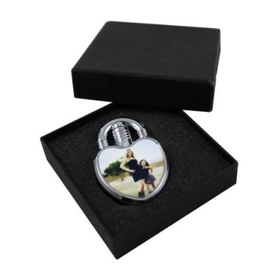 Briquet 4
